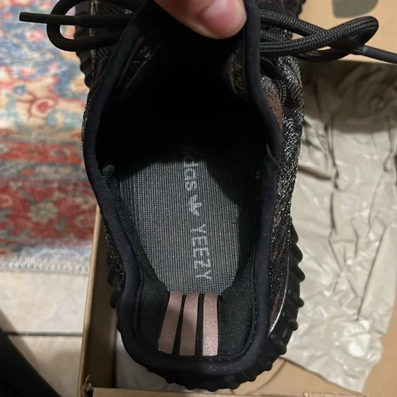 Yeezy boost 350 - Picture 4 of 6